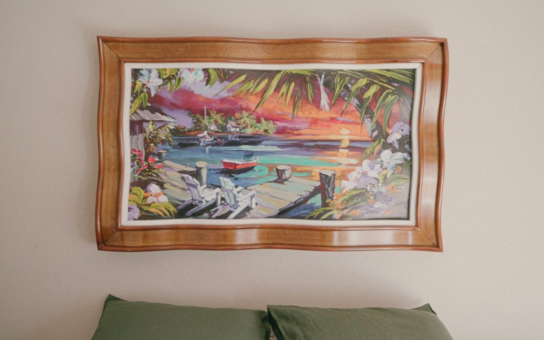 Steve Barton on the Wavy Frame and Canvas